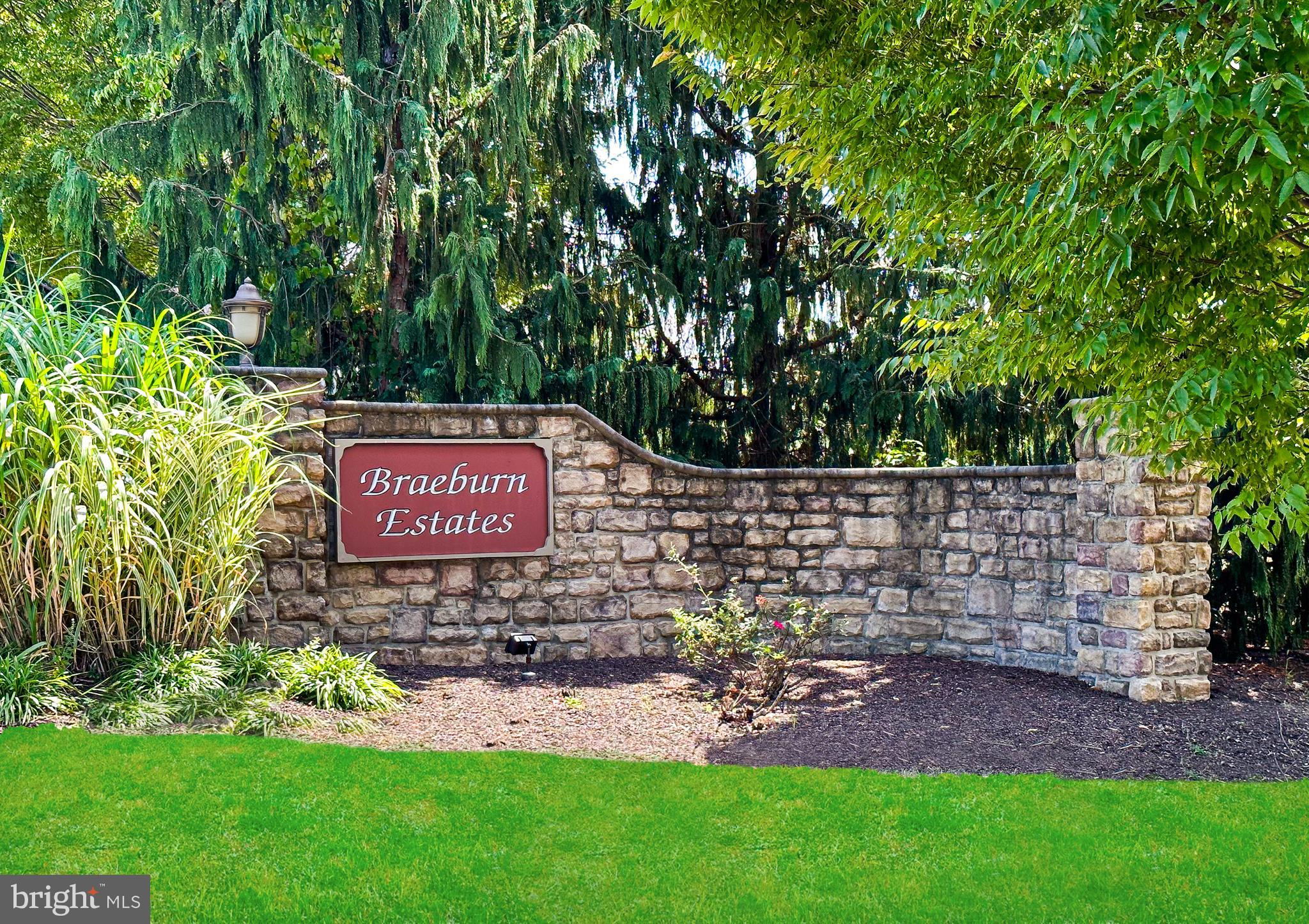 Braeburn Estates in Winding Hills